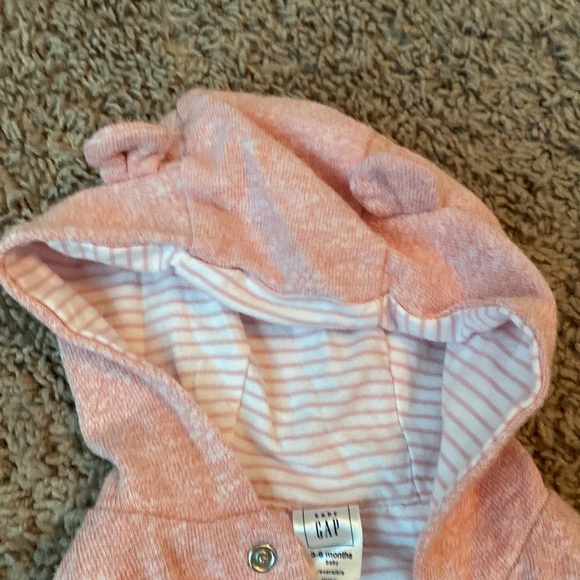 Baby Gap Bear 3-6M Reversible Hoodie Sweatshirt Jacket snaps pink stripes - Picture 7 of 9